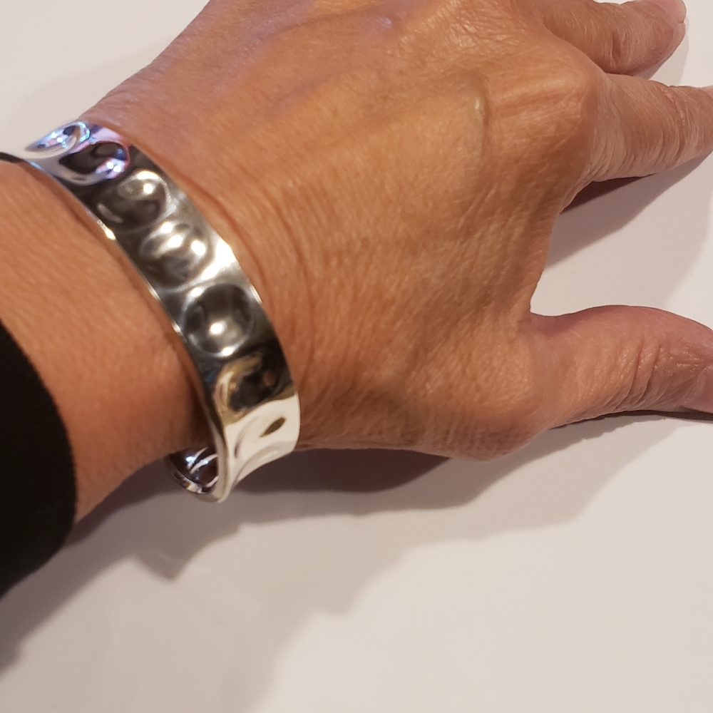 Qvc/HSNCII Cuff 925 hammered indented
